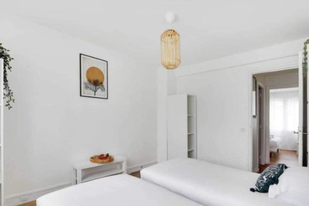 Superbe Appartement Lumineux Et Calme Saint-Ouen  ภายนอก รูปภาพ
